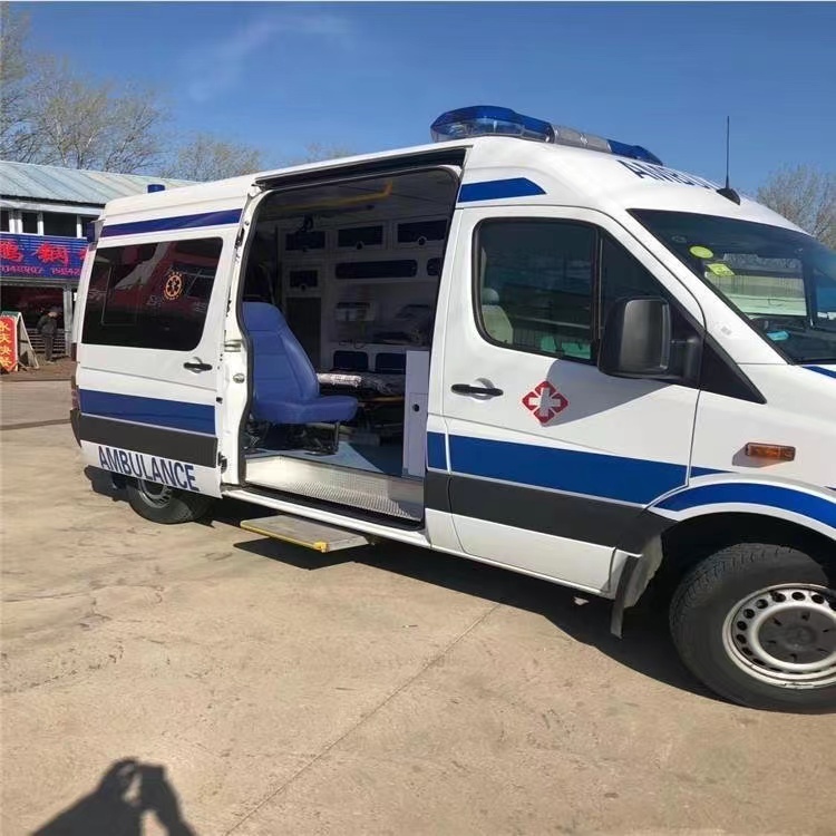 章丘私人长途救护车出租转院回家